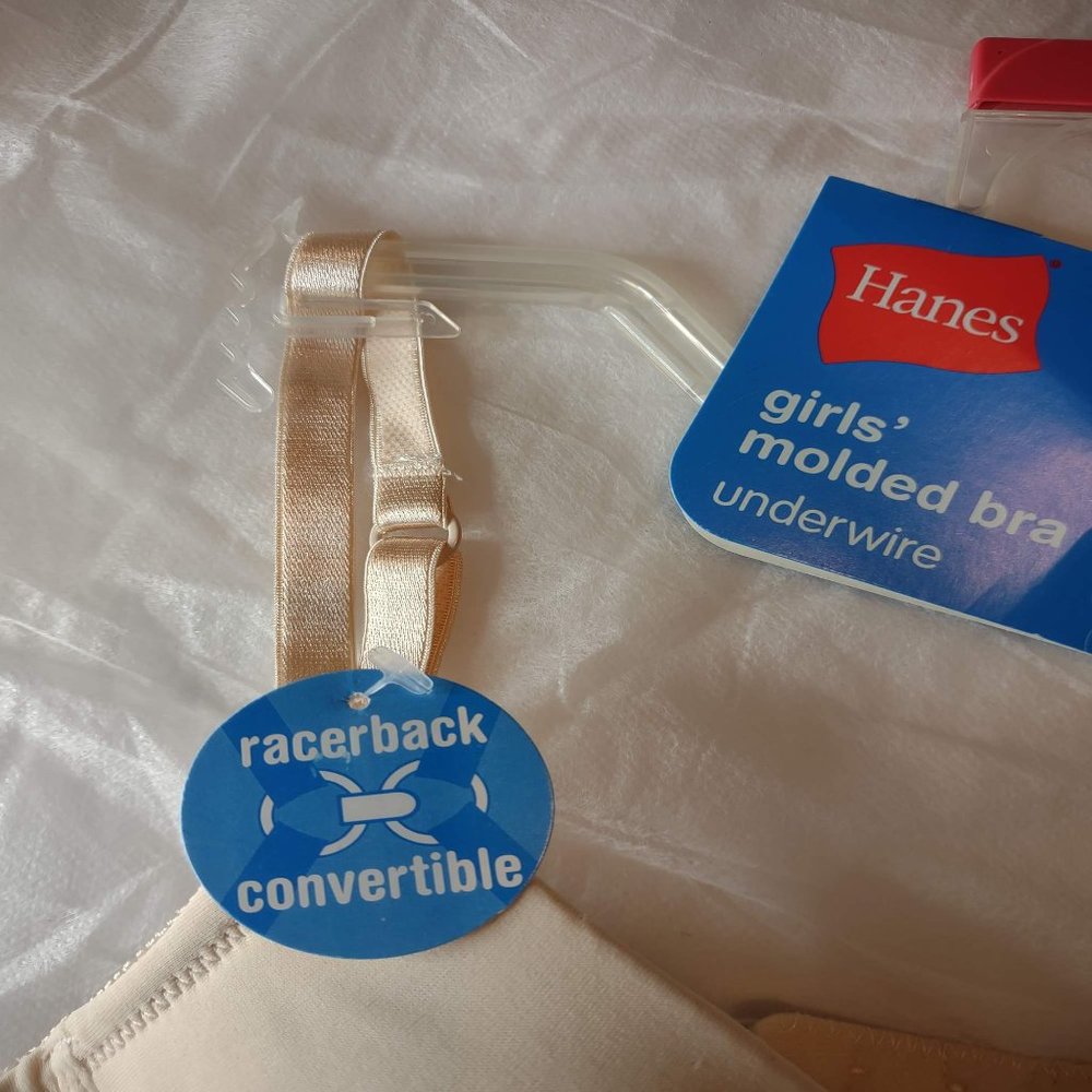 NEW Hanes Super Soft Girls Convertible Strap Bra Molded Underwire Size 30 NWT - Picture 4 of 7